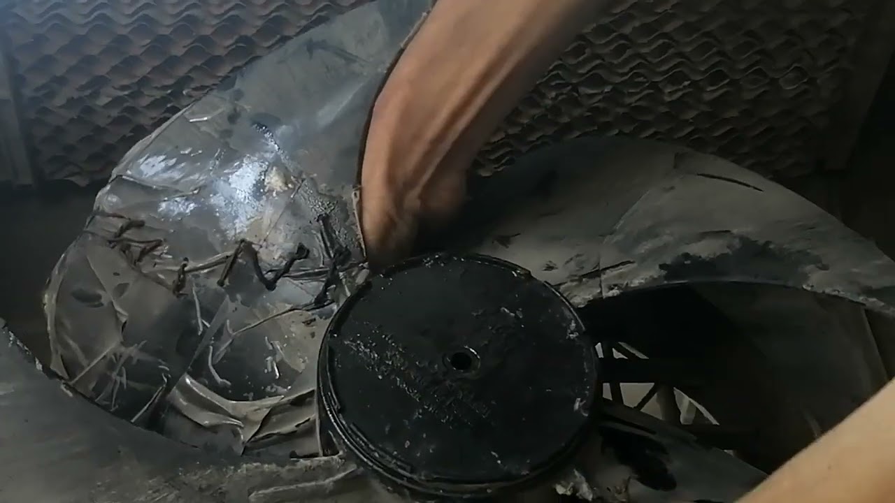 فاان او ريشة المبردة البلاستك