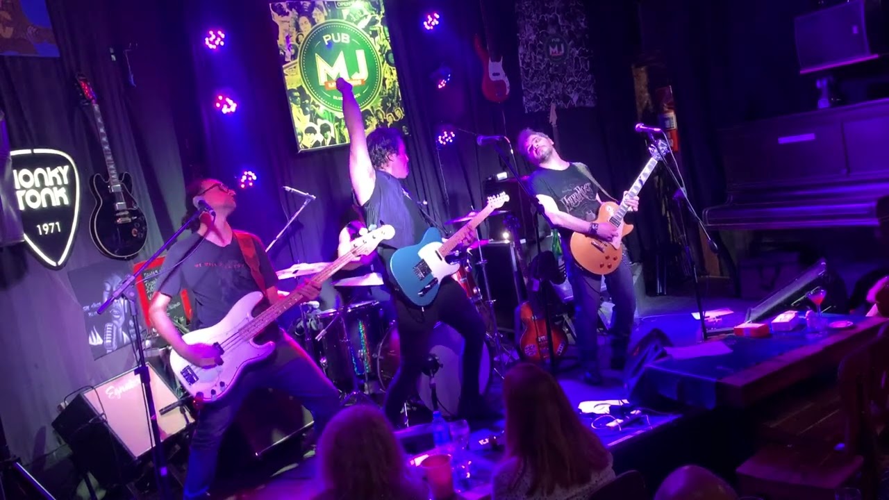 DIEGO SOUTO AND THE REVOLVERS - LOVE GUN (KISS COVER) - MR. JONES 18-3-2023