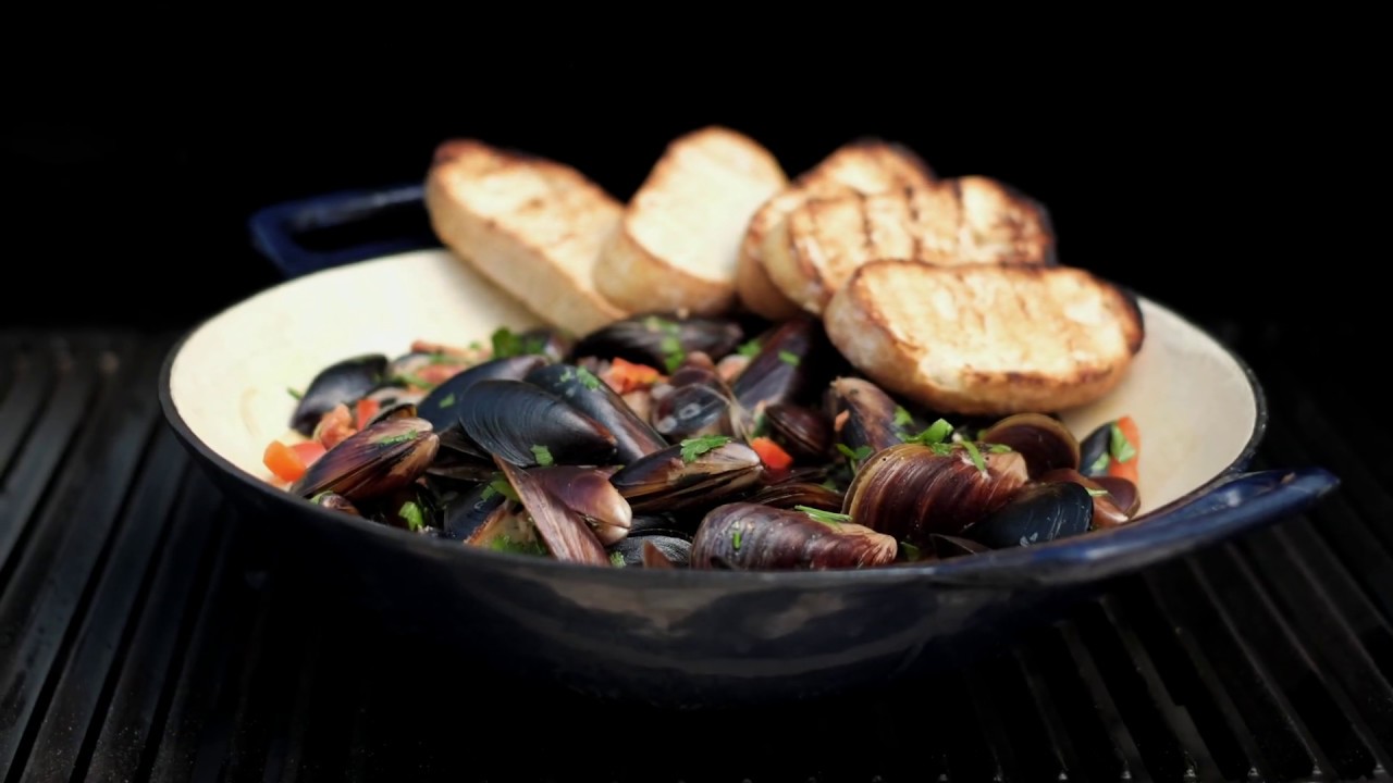 Mussels With Orange and Coconut Milk Recipe | Broil King