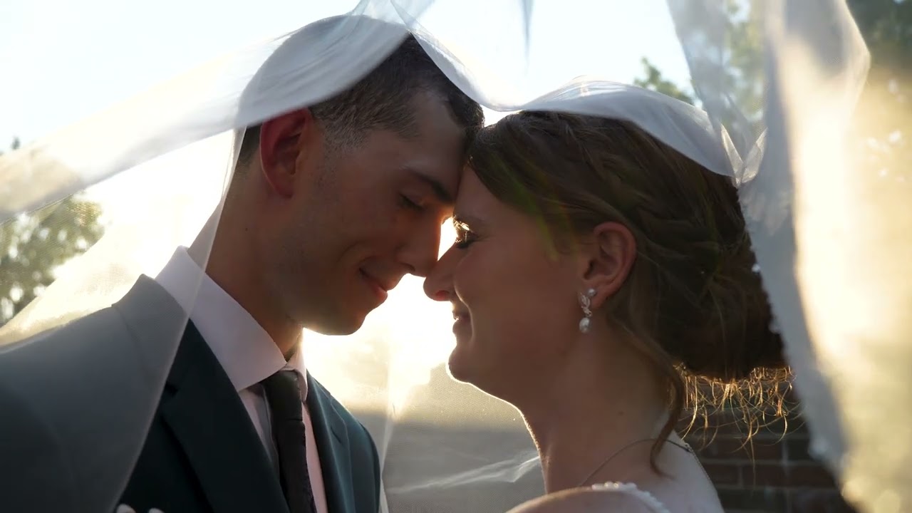 Brianna and Alex // The Crawford