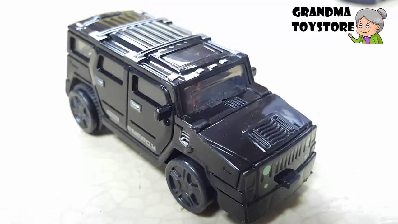 Unboxing TOYS Review/Demos - Tomica Black military humvee jeep