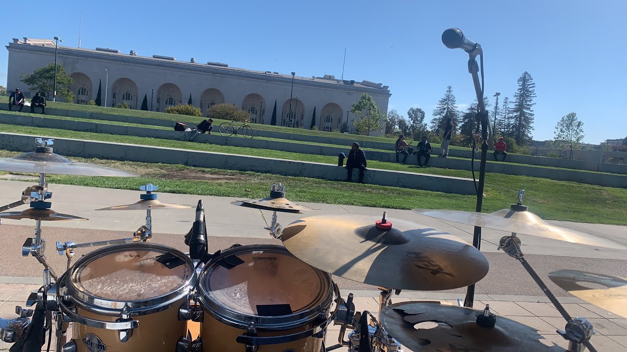 Lake Merritt Amphitheater Live