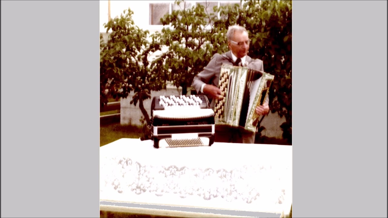 SINFONINEN MARSSI, Jack (Jaakko) Räihälä soitti 1960-luvulla Pietro Frosinin säveltämän marssin