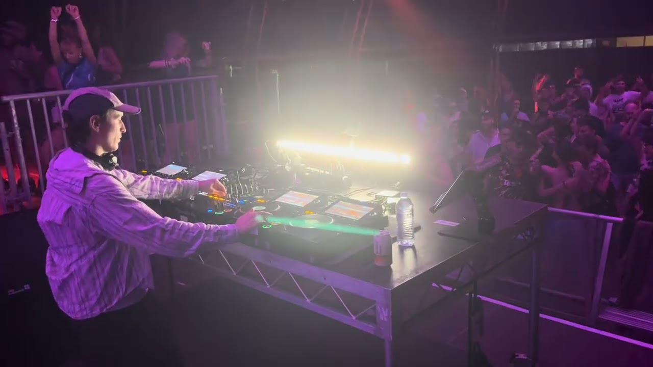 Ross from Friends live at Radar Festival Perth