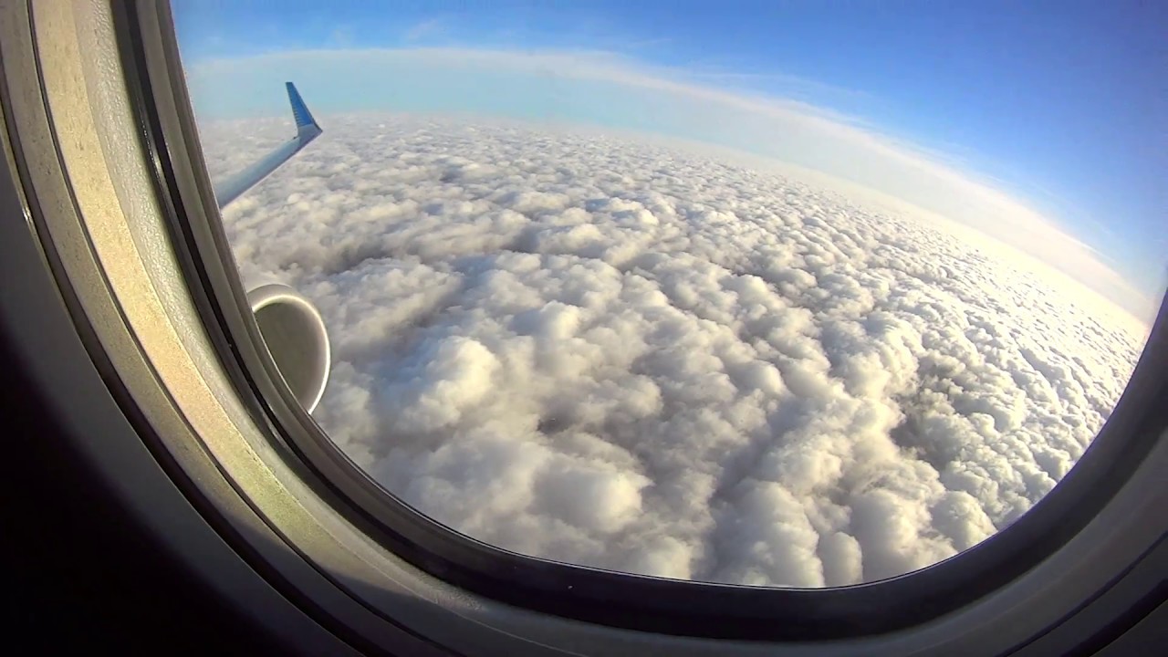 Volando por primera vez en un avion!