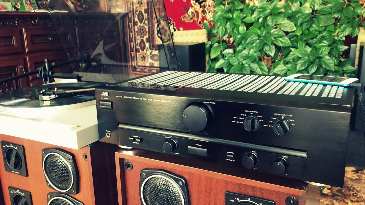 JVC AX-A342 (by Victor) / Heco Interior Reflex 25H / Yamaha P-220