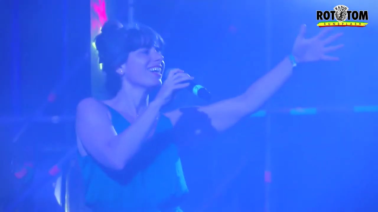 MARINA P & STAND HIGH PATROL live @ Lion Stage 2019