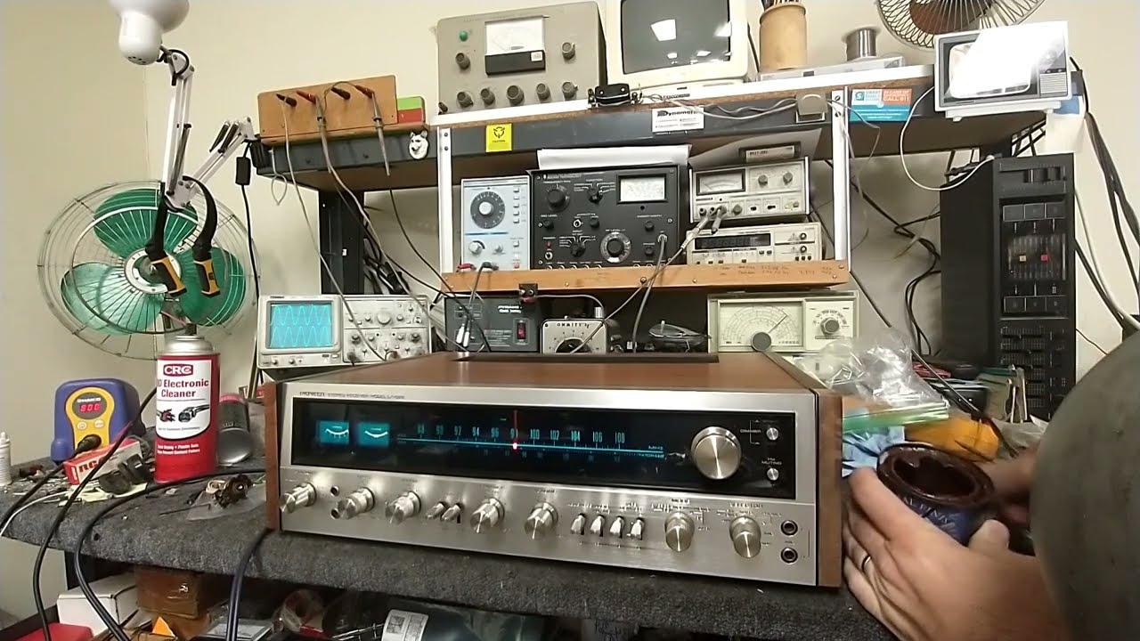 Servicing a 1972 Pioneer sx-828. P5/5 - FINAL. Protection relay and tuner. Final assembly and test