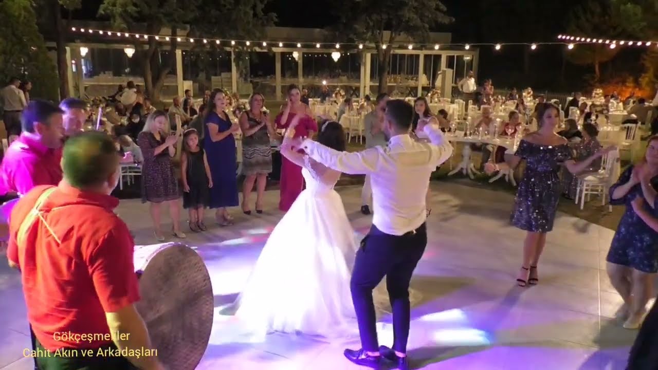 Gökçeşmeliler Gelin Hanım ve Damat beyden mükemmel roman havası