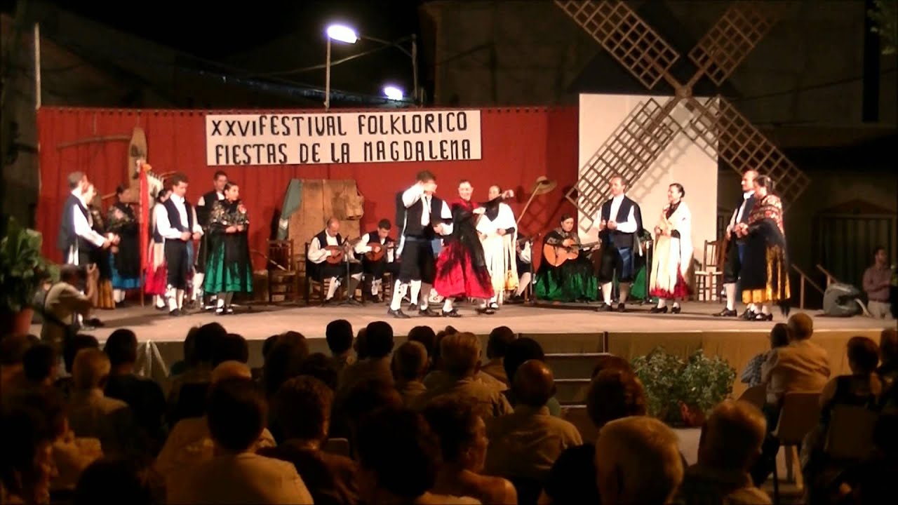 Coros y Danzas de Calzada de Calatrava
