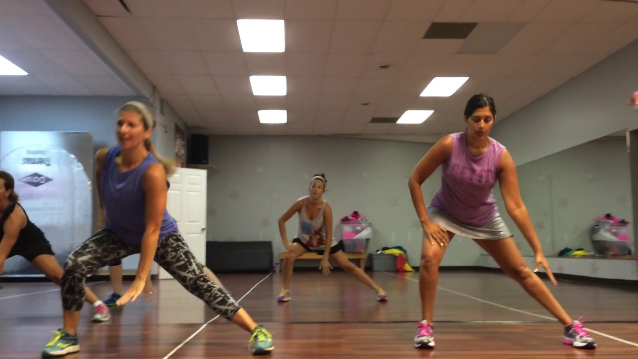 Squat routine - Dance Fusion  On the Floor Fitness