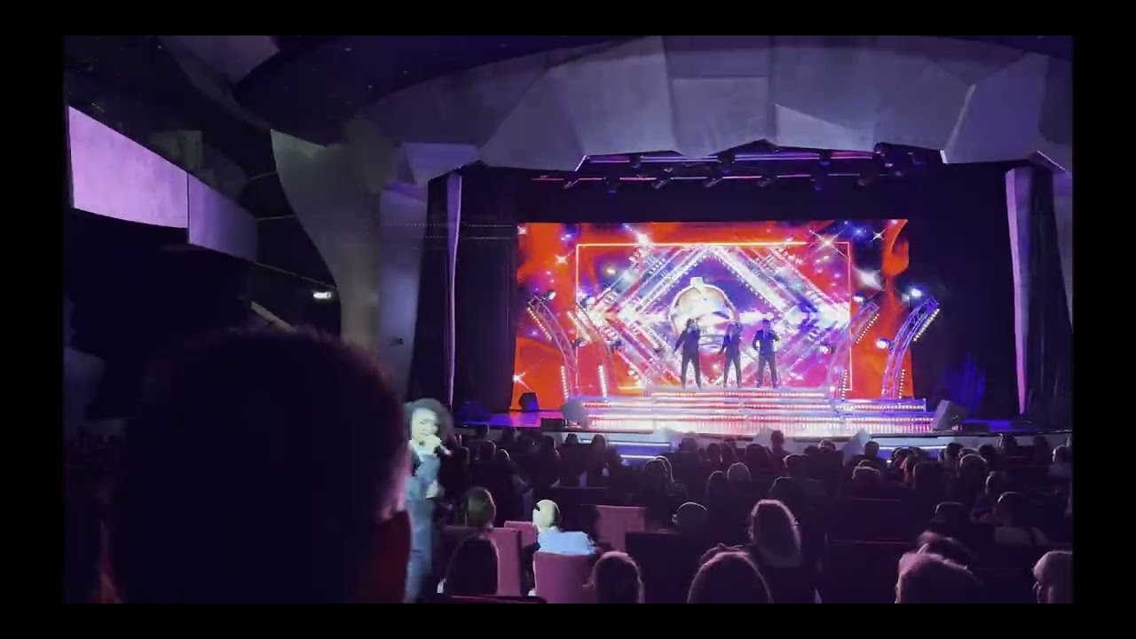 MSC DIVINA BEATLES