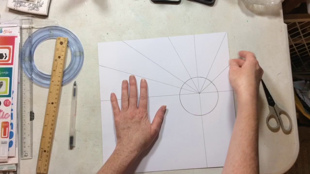 Scrapbooking Tiny Tutorial-Creating a Sunburst