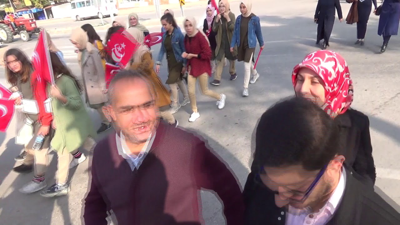 Osmaneli Halkı tek yürek oldu   kalabalık bir katılım ile Cumhuriyet yürüyüşü yaptı