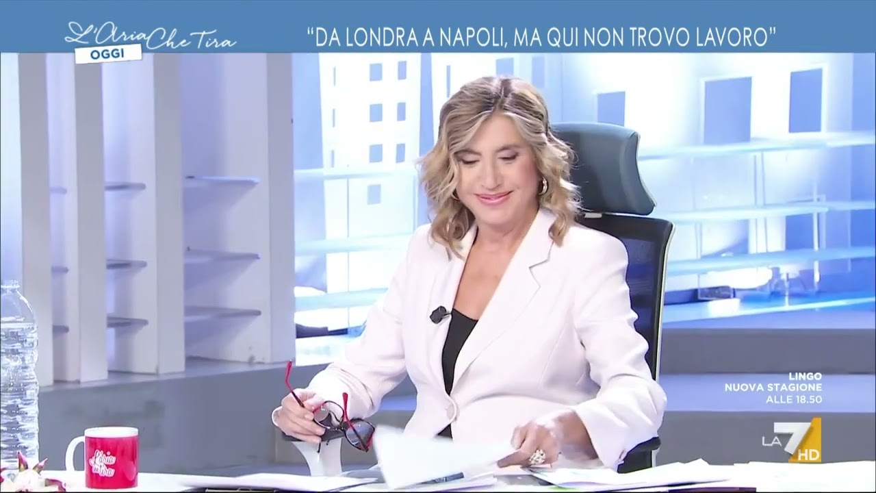 "Da Londra a Napoli, ma qui non trovo lavoro" il commento di Martone