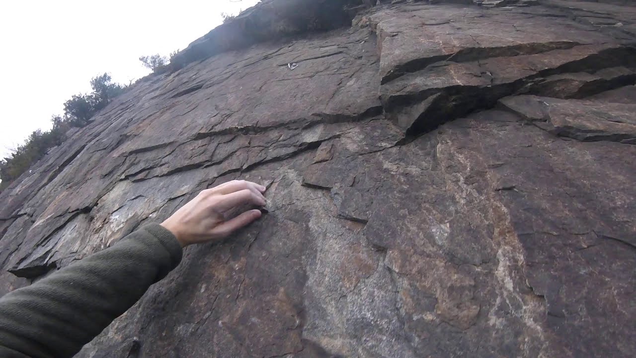 Arrampicare facile - Falesia Sass Negher - L'impronta del gigante 6A+