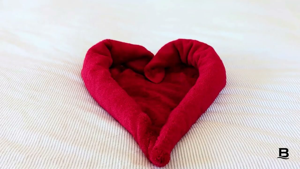 Handtuch falten zum Herz ❤ - schnell und einfach ❤