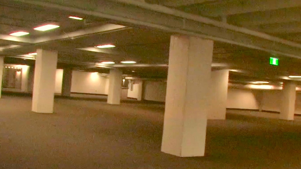 Tape 4 - Backrooms *Found Footage*.mov