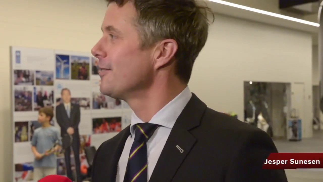 Kronprins Frederik udfordret i tennis