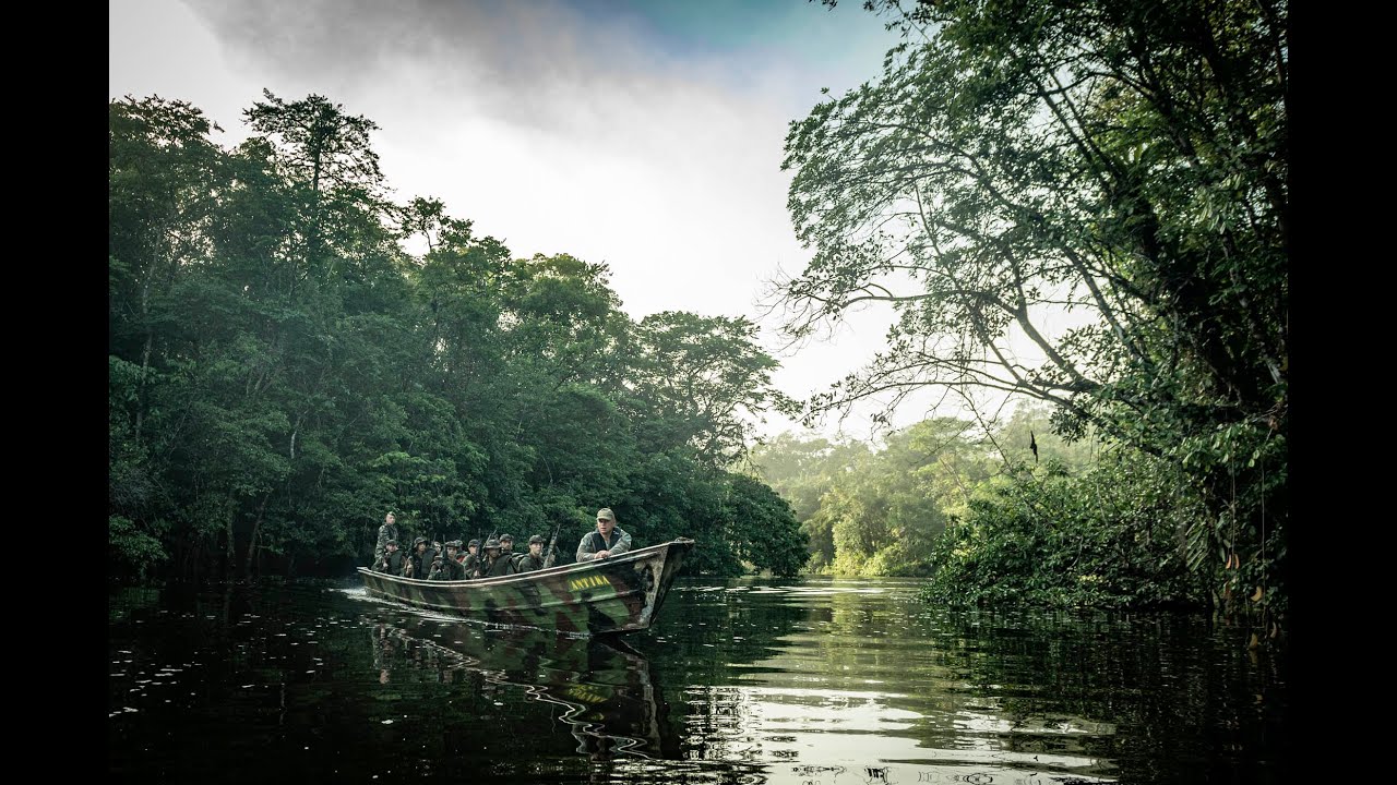 Belgisch detachement in Frans-Guyanese jungle - Détachement belge dans la jungle en Guyane française
