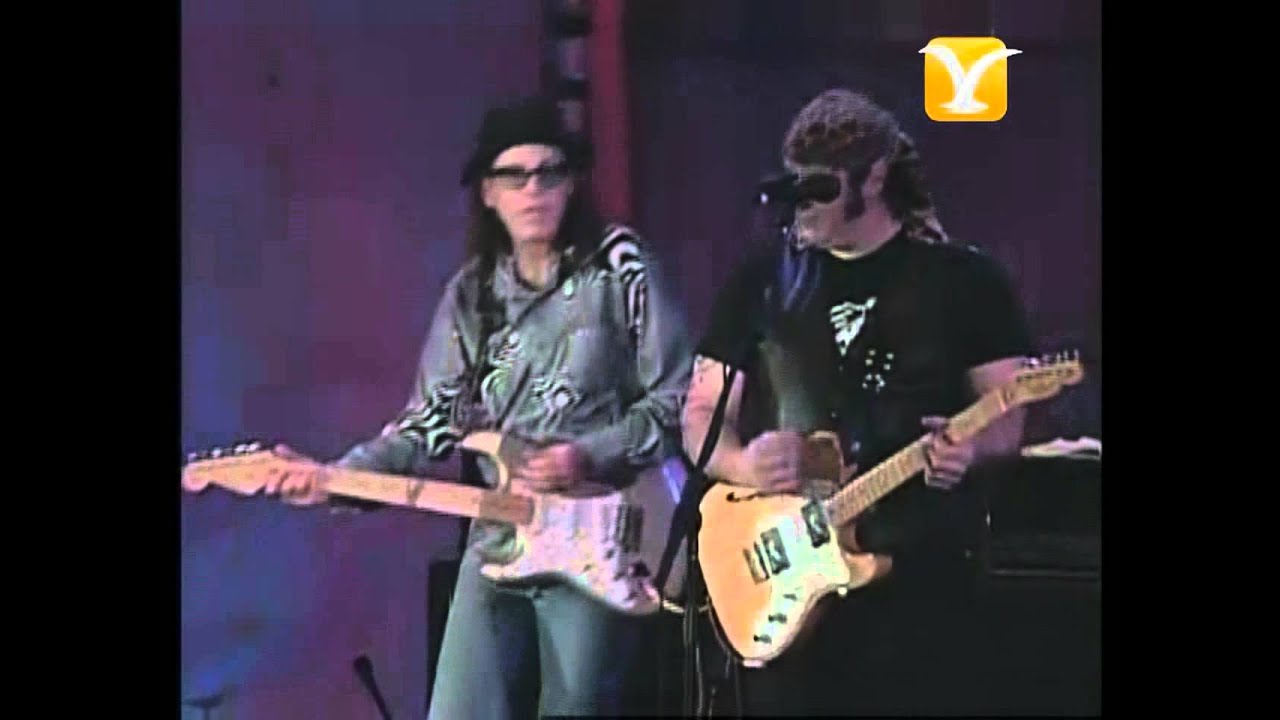 Creedence Clearwater Revisited  - Rolling on The River - Festival de Viña del Mar 1999