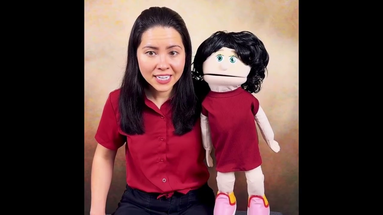 READ ALOUD ‘The Elves and the Shoemaker’, read by a ventriloquist! | Storytime with Rosie