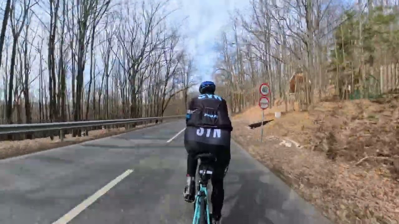 A buszos és autós feltartott:)