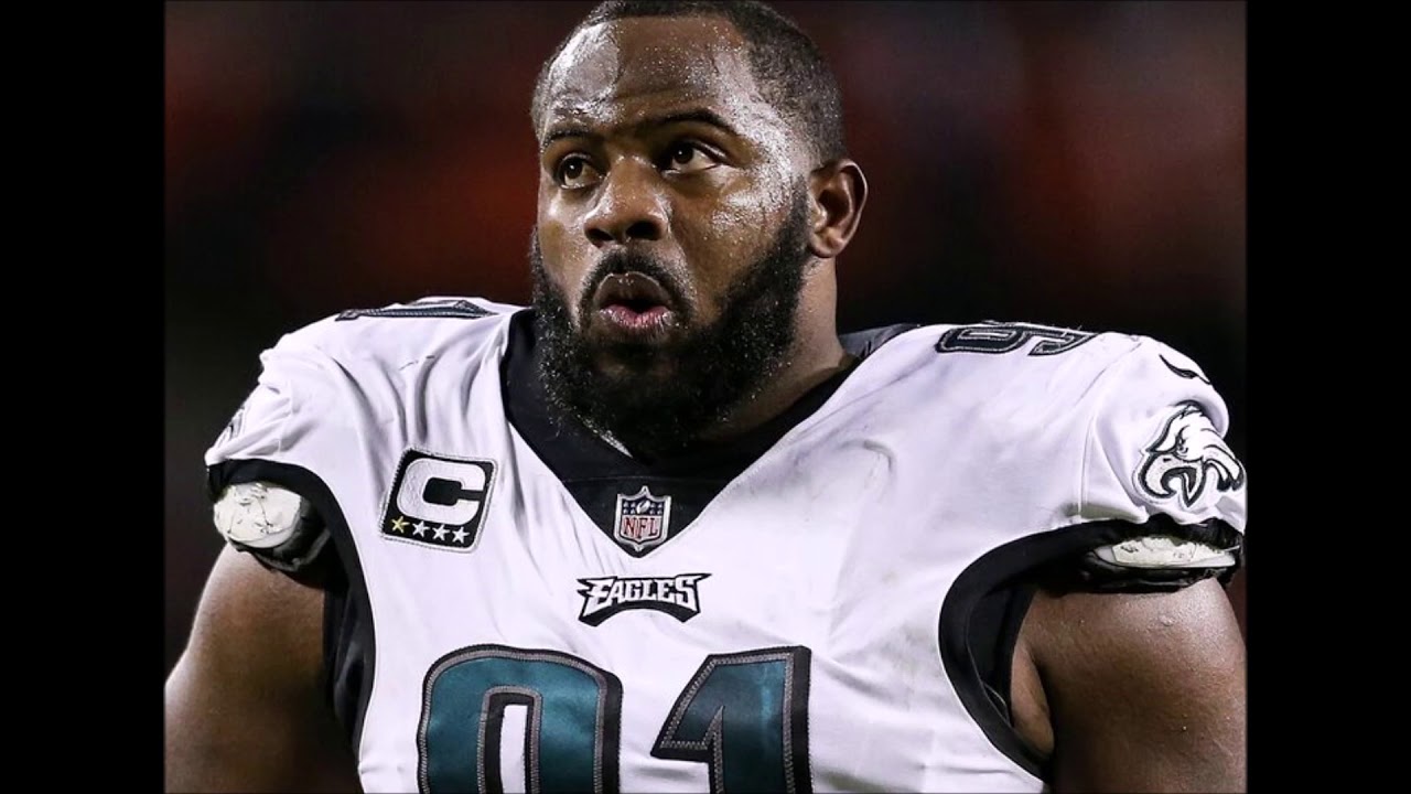NFL's Fletcher Cox Grabbed Shotgun To Fend Off Bat Wielding Home Intruder