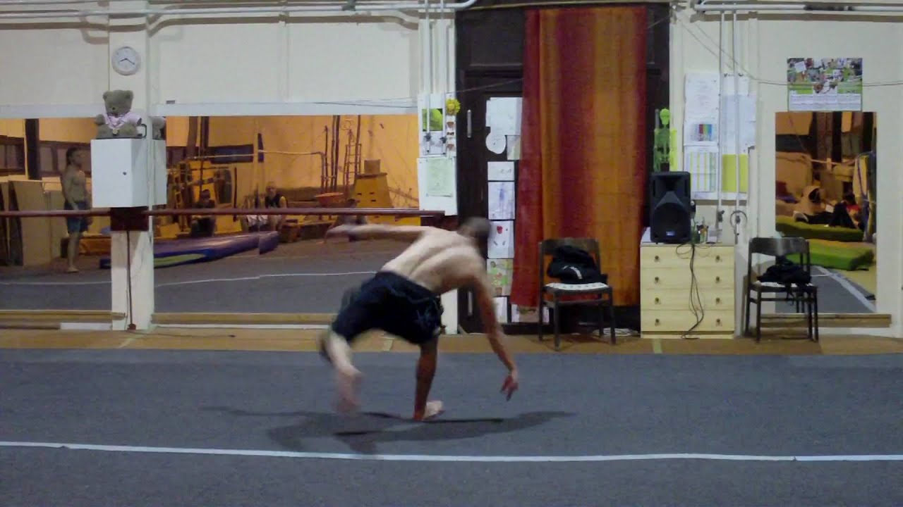 Balogh David (Flip Unit Team) - Tricking Sampler 2011 Sopron