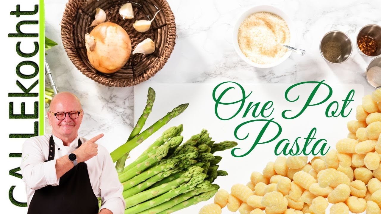 CALLEkocht One Pot Pasta mit grünem Spargel und Hähnchen.