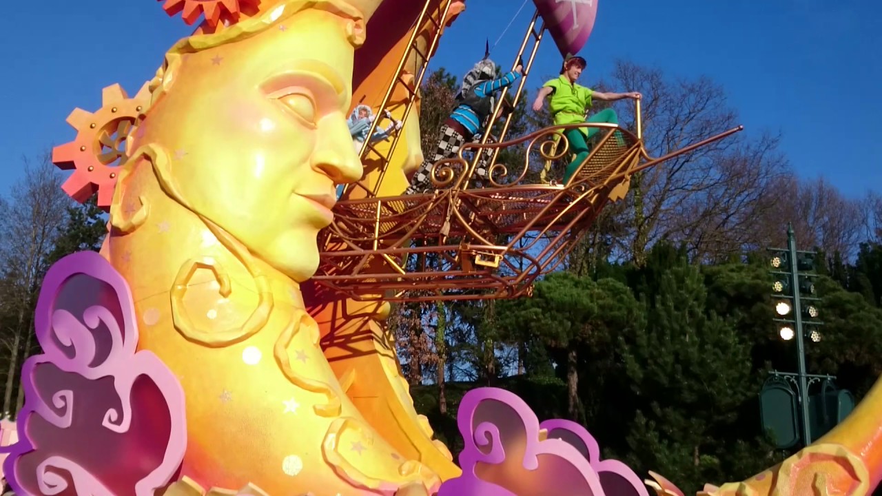 Exclu 2017 Disneyland Paris : Disney Stars on Parade