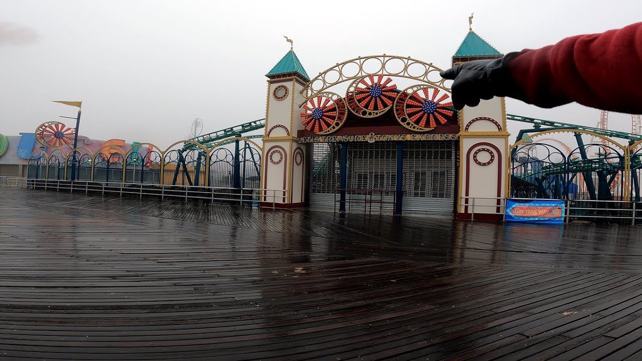 Herring fishing CONEY ISLAND'S STEEPLECHASE PIER - Herrings, Hot dogs, & Rides
