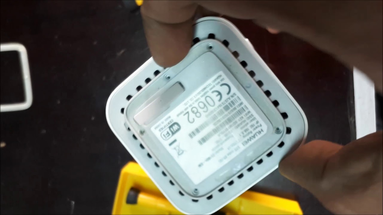 huawei LTE cube STUCK SIM CARD EJECT