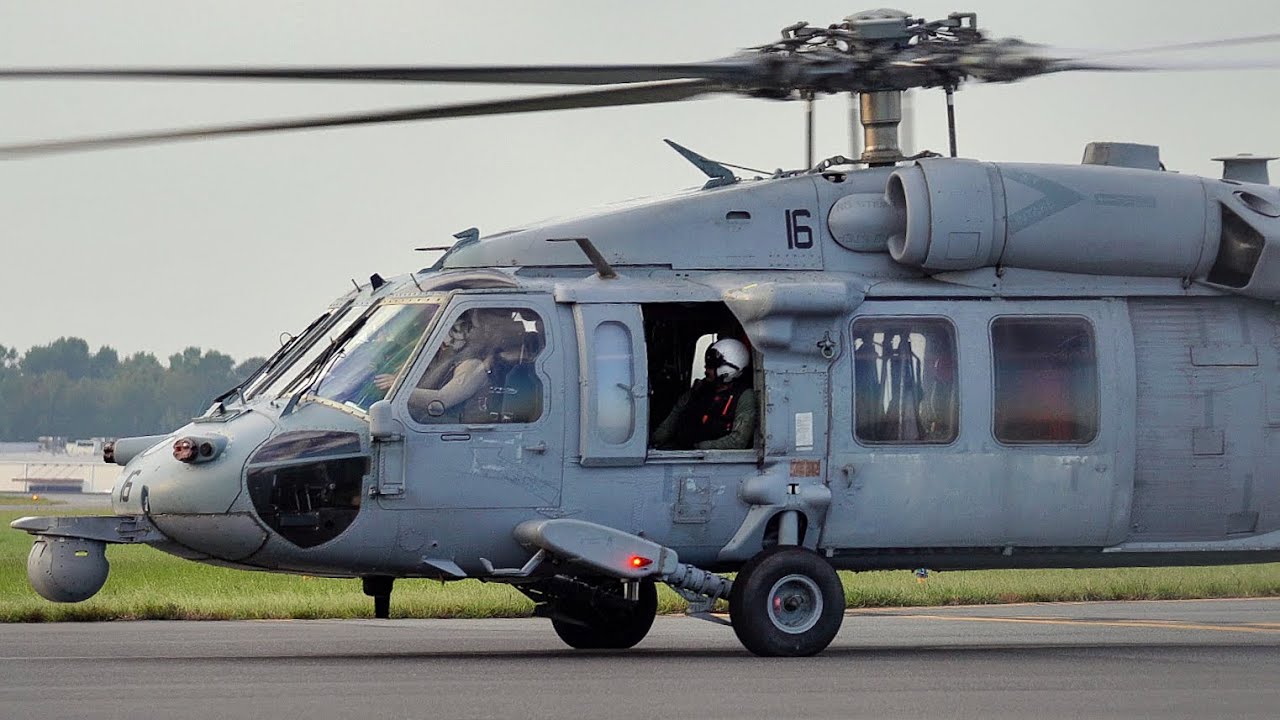 *Up-Close Arrivals* U.S Navy Sikorsky MH-60S Knighthawk Helicopters [4K] at Charlotte CLT Airport