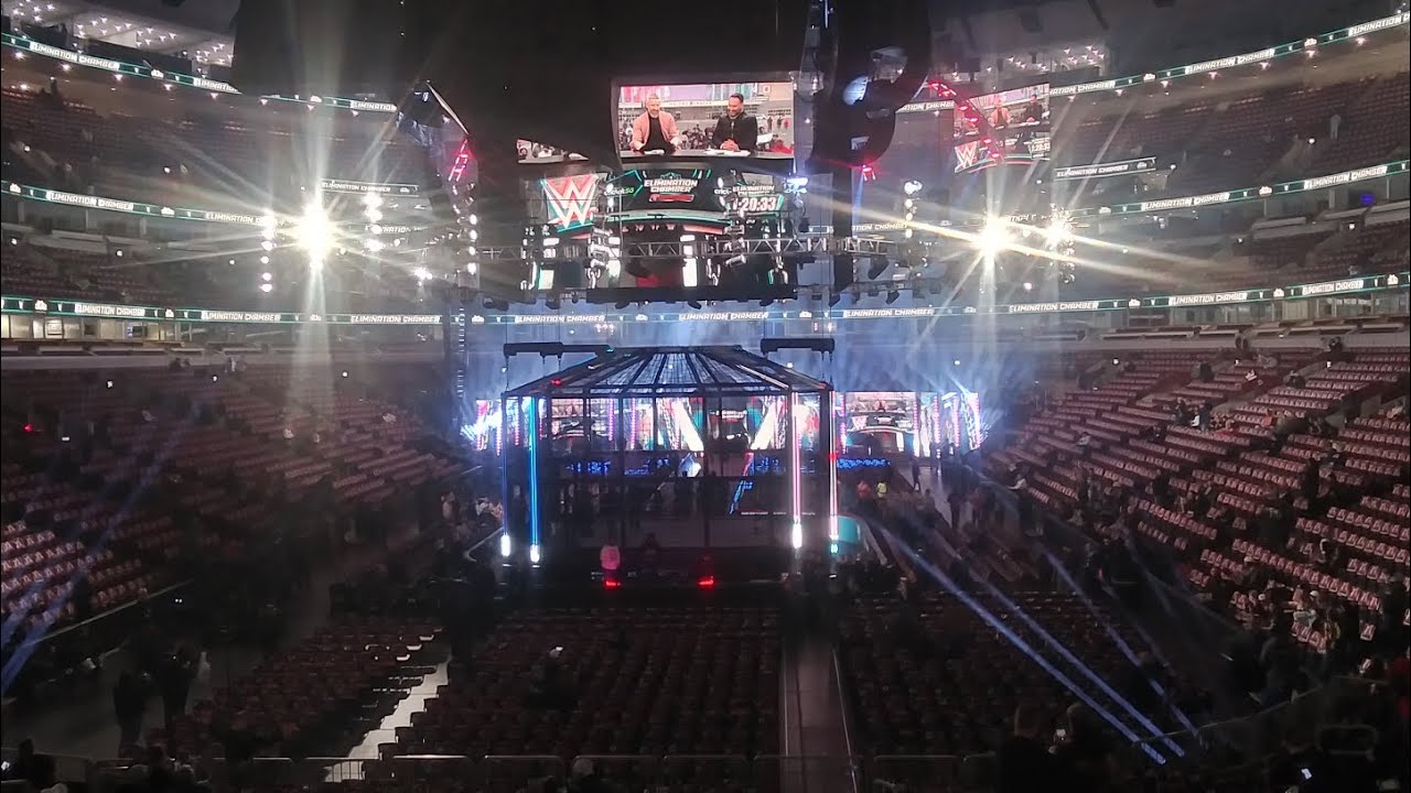 My first WWE in Chicago, Elimination Chamber 