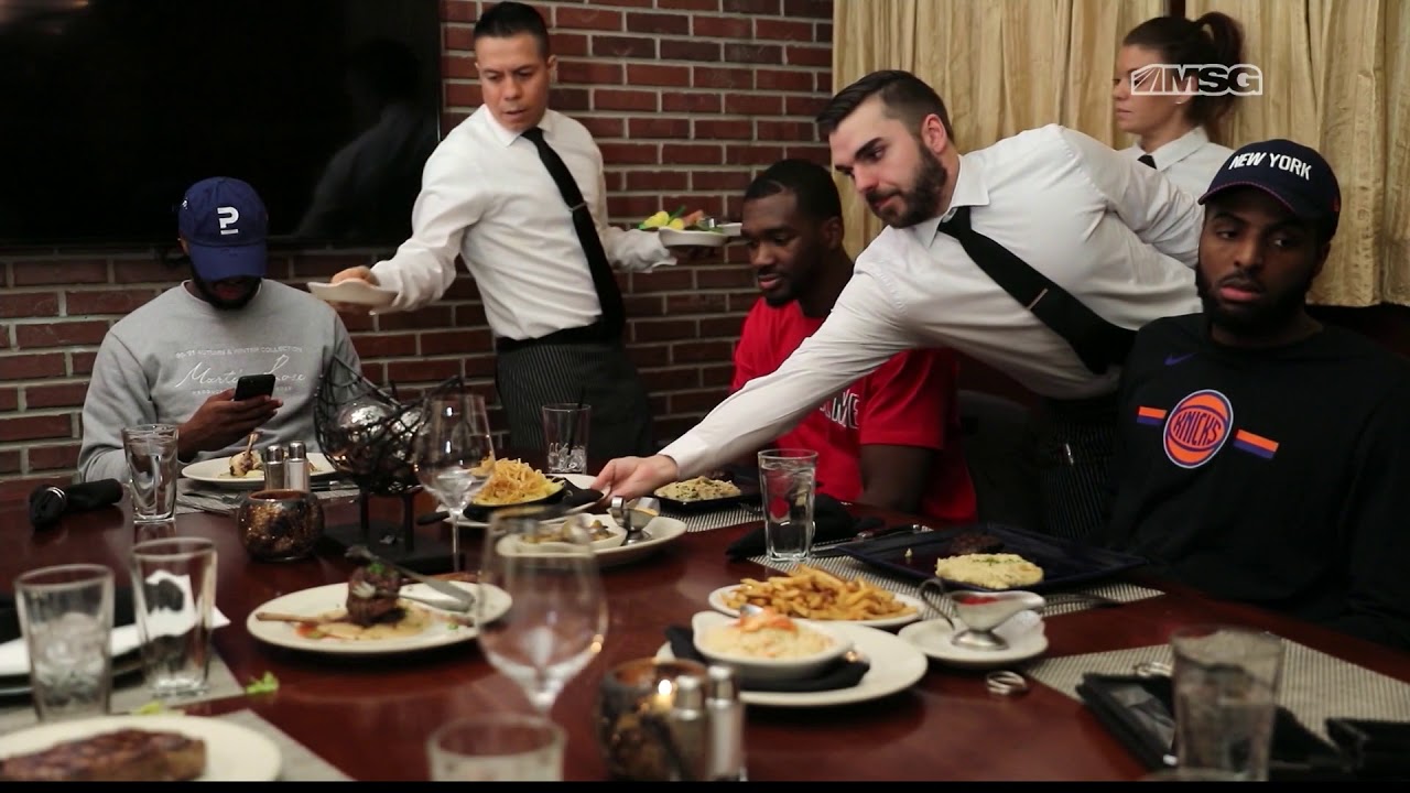 What's Your Pregame Meal? | New York Knicks | MSG Food Week