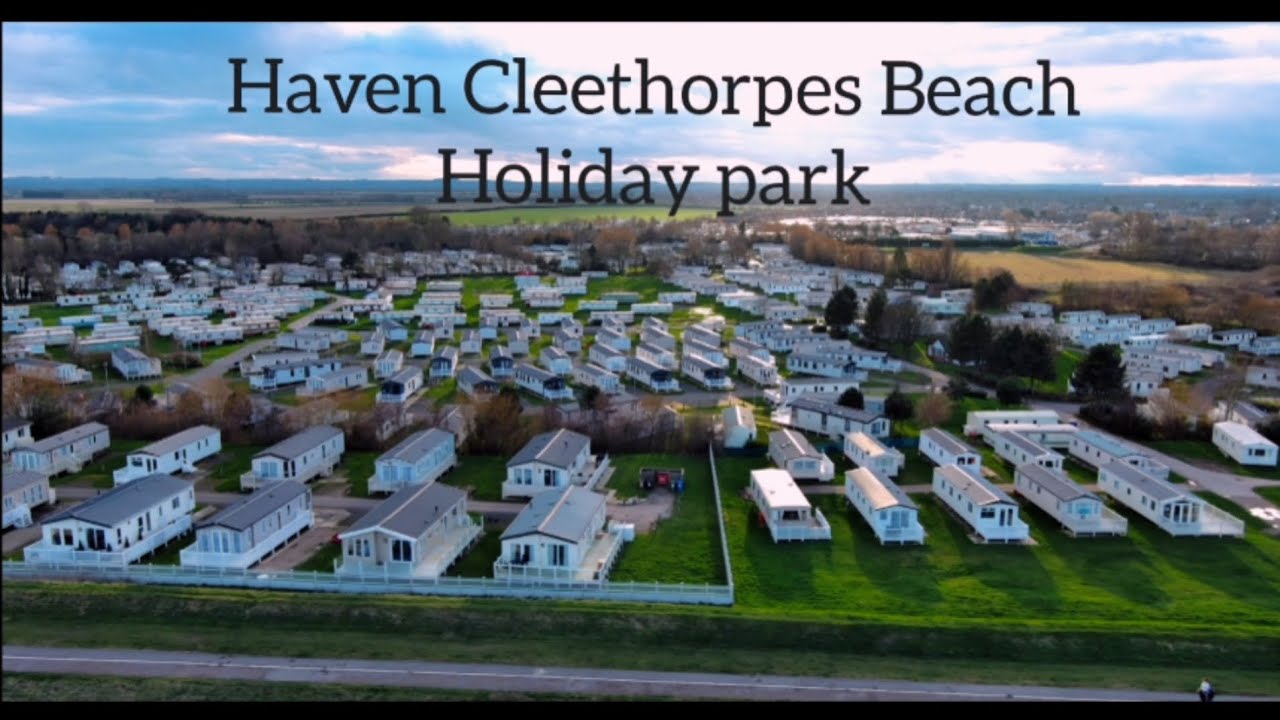 Cleethorpes Boating Lake, Haven Cleethorpes Beach Holiday Park