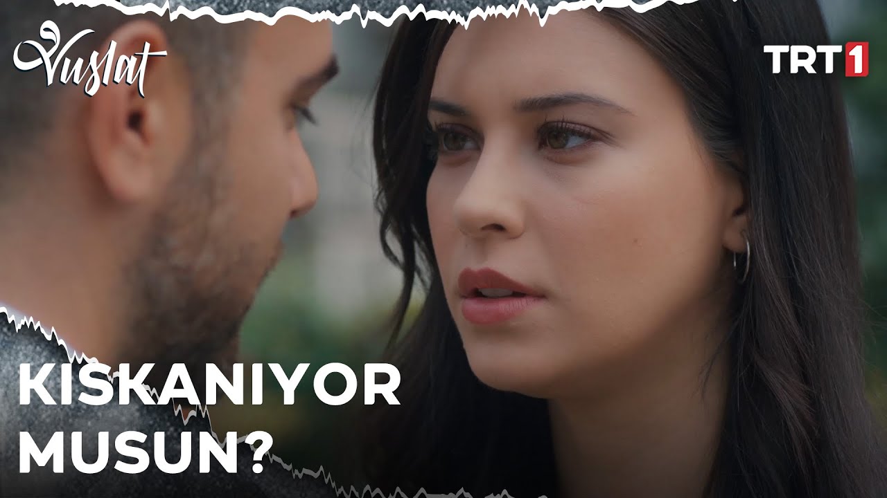 Feride, Aziz’e tavır yapıyor - Vuslat 15. Bölüm @trt1