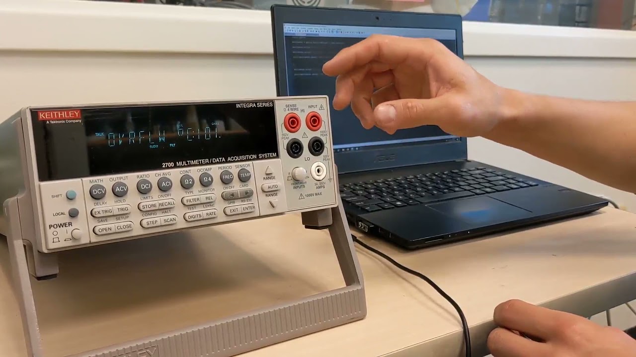 Live Data Acquisition Tutorial Using Python and a Keithley 2700 Multimeter