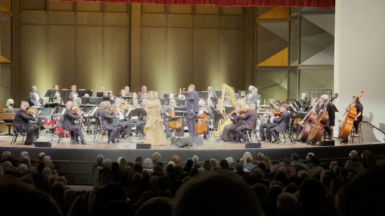 Renée Fleming and the Lakeland Symphony Orchestra - Song To The Moon