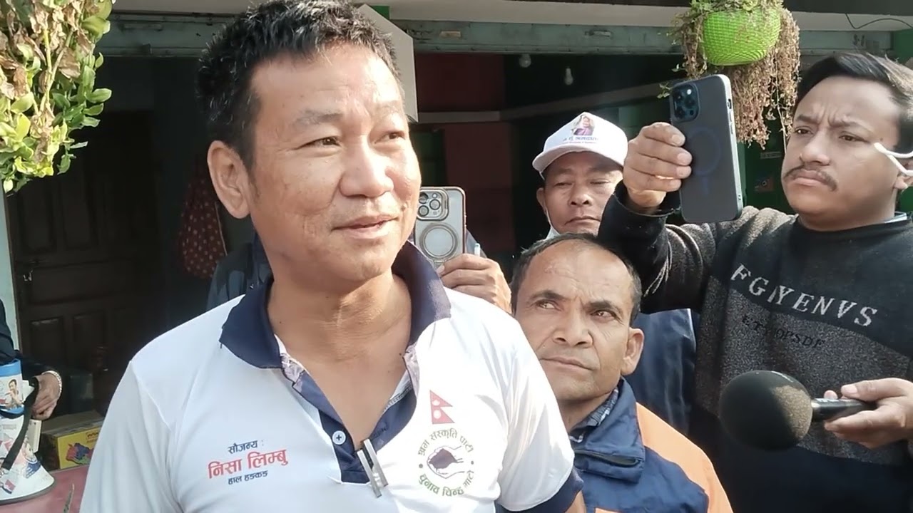 श्रम संस्कृति  अध्यक्ष यस्तो भावुक हुने कुरा सुनाउँदै