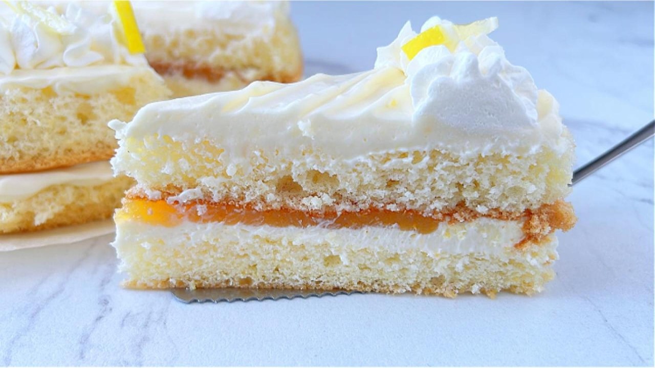 The Simplest Lemon Cream Cake Ever — Perfect from the First Try