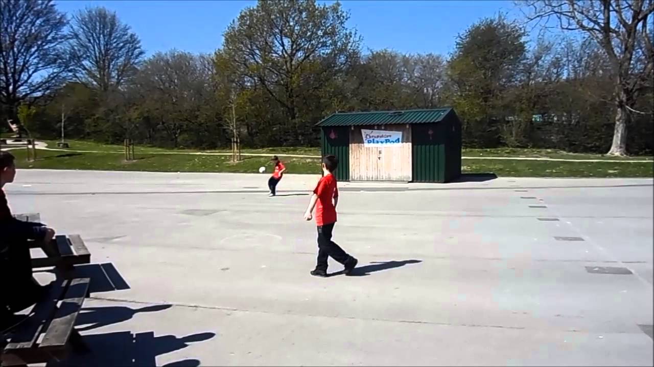 Mansel Primary Freestyle Football Skills 2015