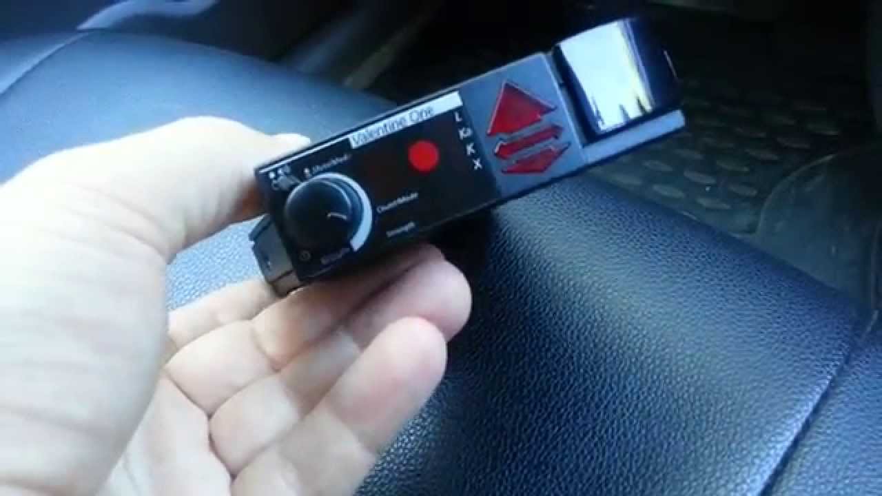 Toyota Prius радар-детектор Valentine One - обзор