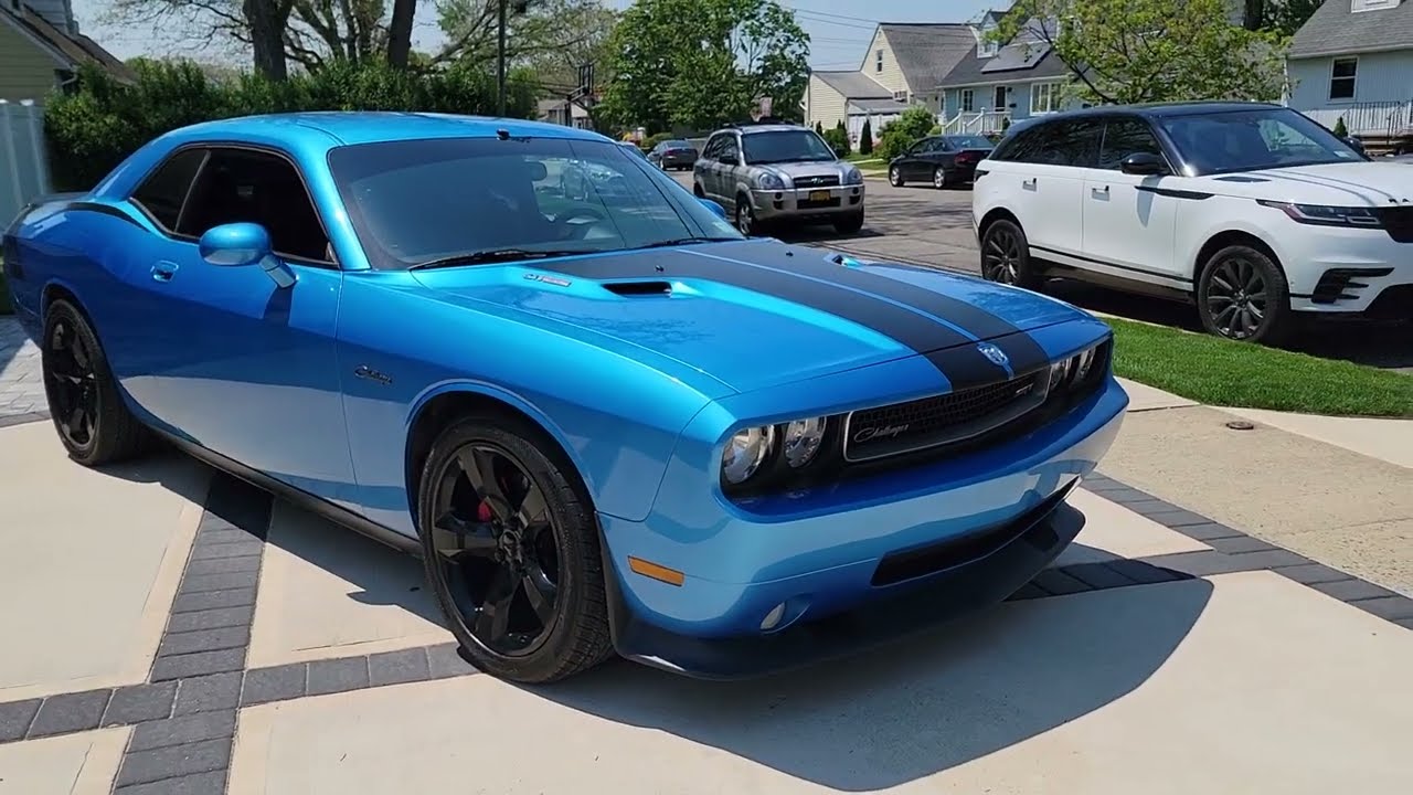 2010 Challenger SRT8 For Sale~6 Spd /Hurst Pistol Grip~Brembos~Navi~Flowmasters!