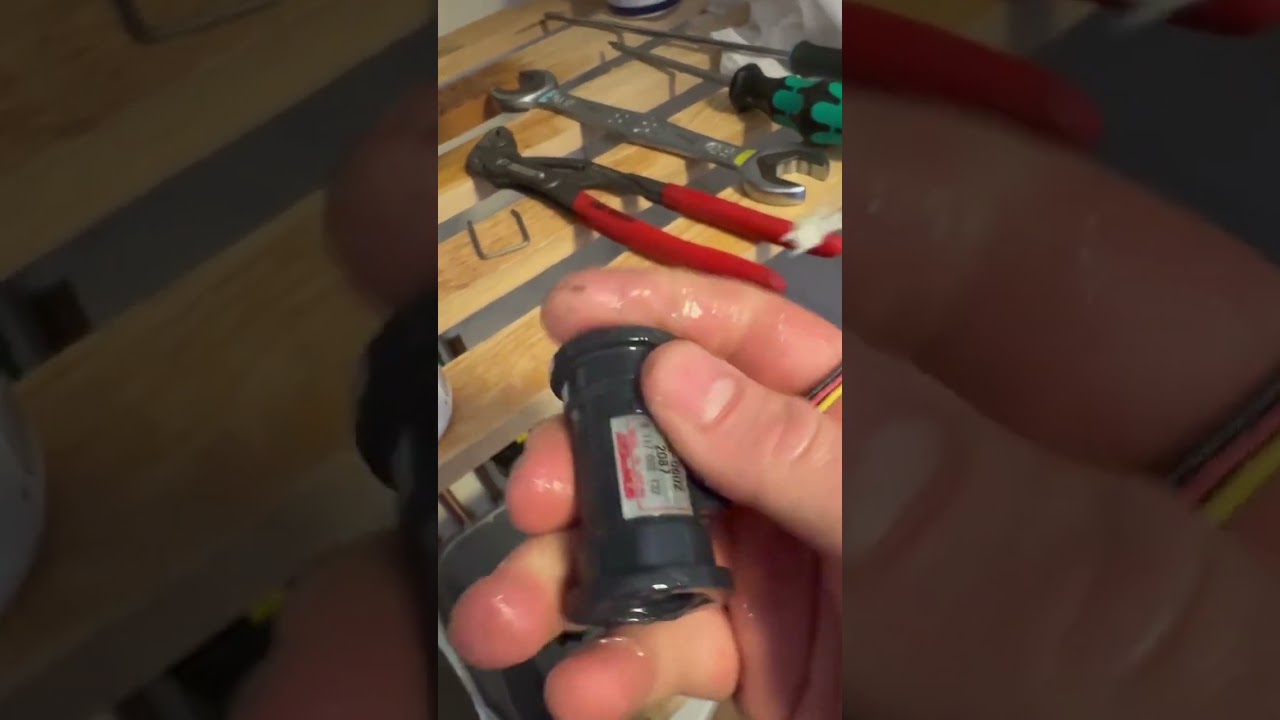 Worcester Bosch 30i erp combi boiler leaking - how to replace the parts and fix