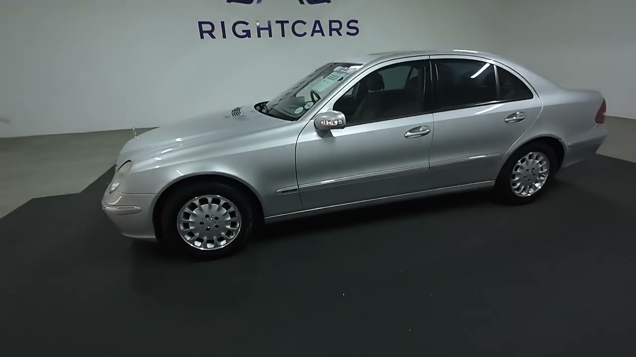 Mercedes-Benz E-Class E320 2002 года выпуска