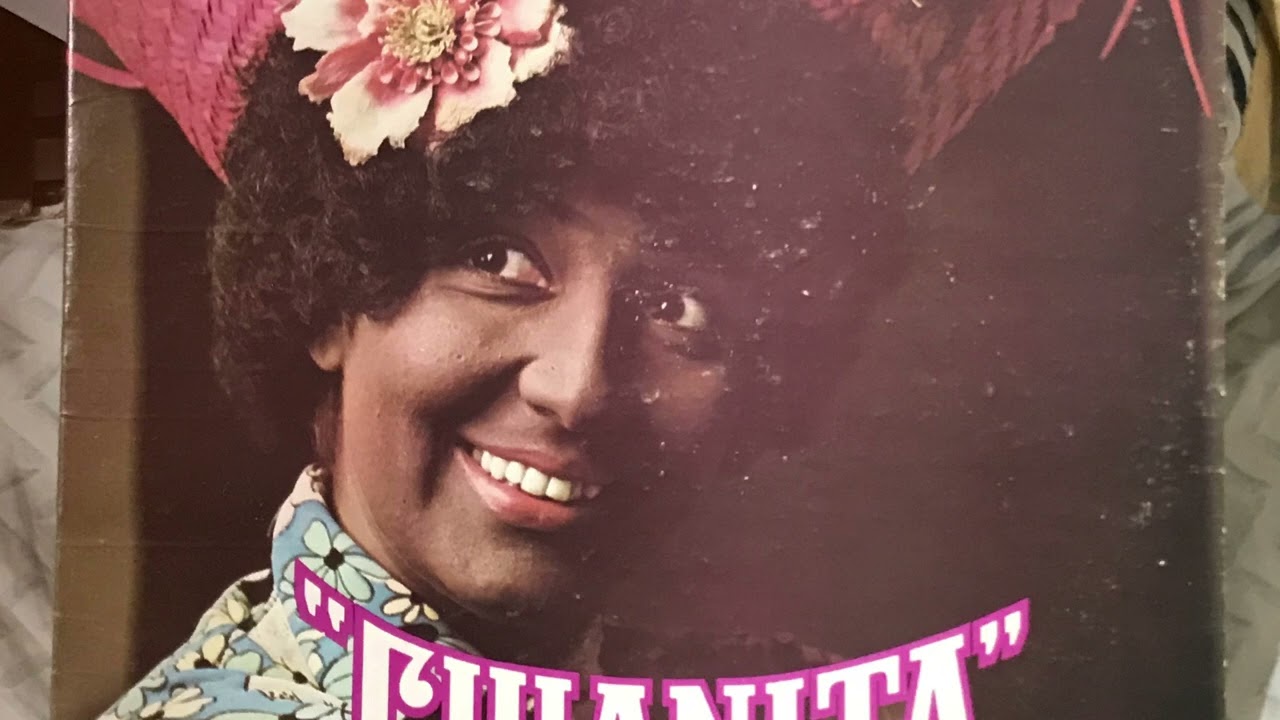 CHIANITA ( ANGELA MEYER ) -  LA DOCTORA