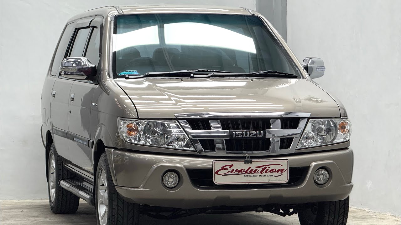 Bismillah READY !!! Panther LS Turbo 2012 LowKM 70rb Asli Full Original Totall Istimewa !!!