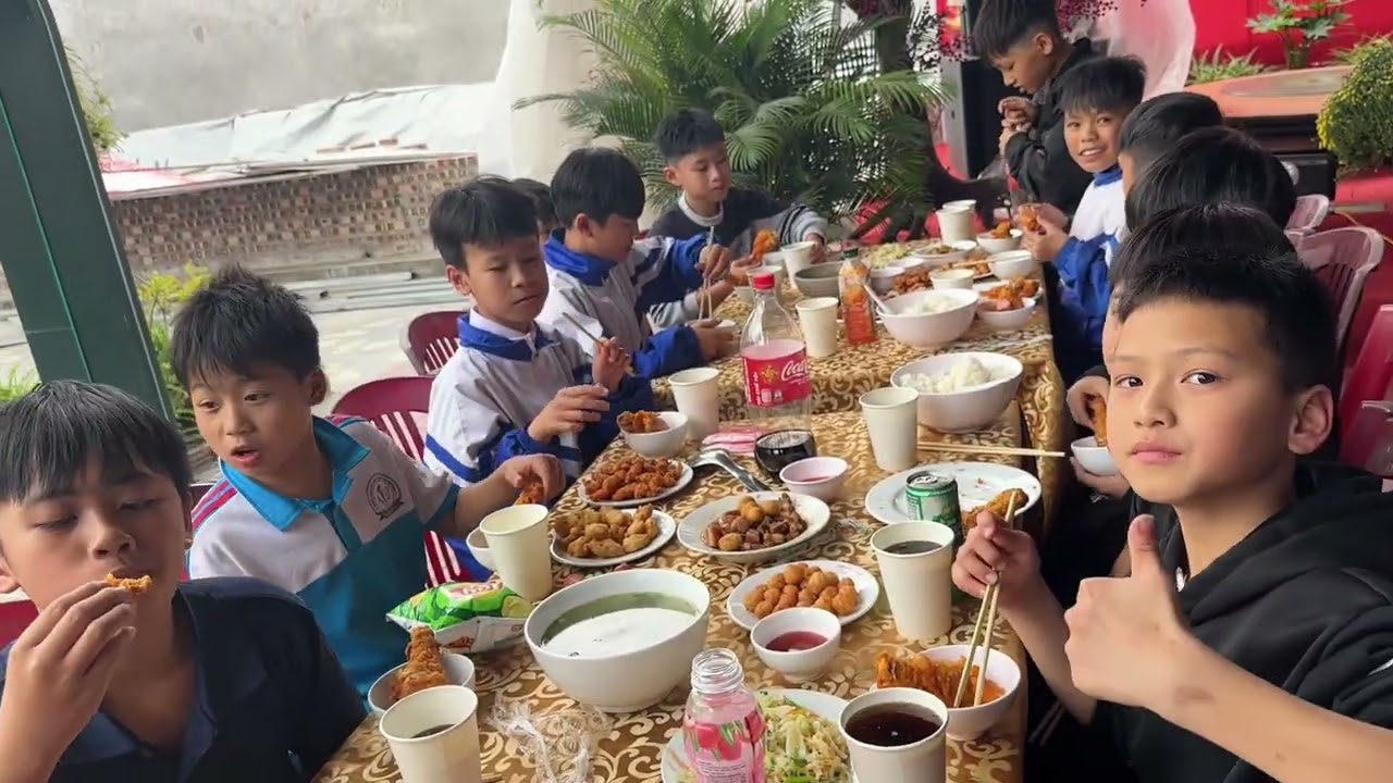 Trường THCS Lương Phú - Thái Nguyên vi vu cùng Việt Á travel 2026 